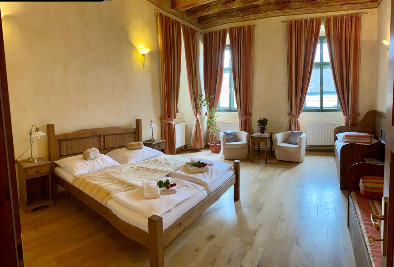 Hotel Opat Kutná Hora Dış mekan fotoğraf